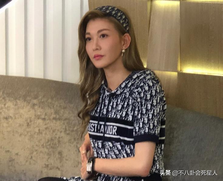 《杜拉拉升职记》10年：主演团过气、自杀、退圈，小配角翻身走红