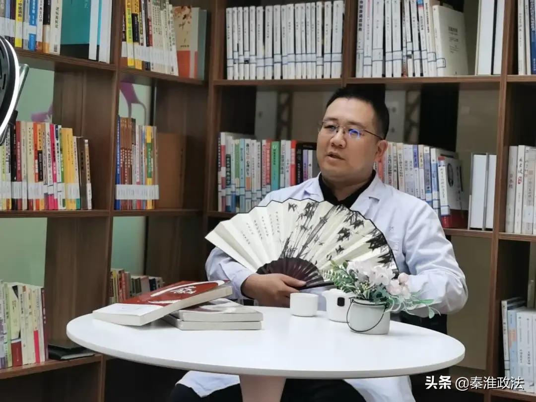 “转角遇见·百草园”为秦淮中医院输入创新发展正能量