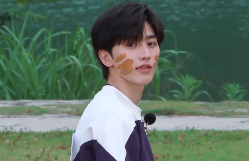 跑男第十期为什么有蔡徐坤,跑男最新一期为什么没有蔡徐坤