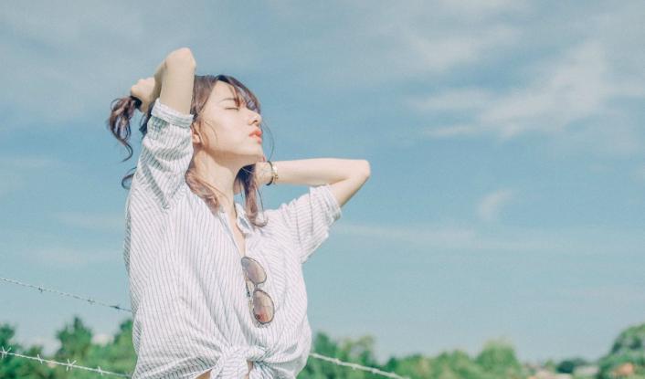 夏天脸上出油怎么清洁,夏天脸上出油严重怎么改善