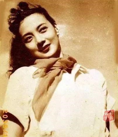 老演员王丹凤图片,小燕子原唱王丹凤