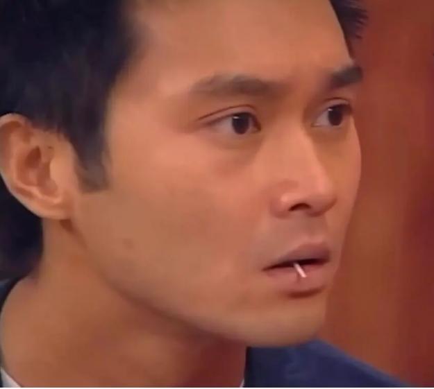 弃做年入过亿的综艺咖,张智霖夫妻决定返港,受刺激了?