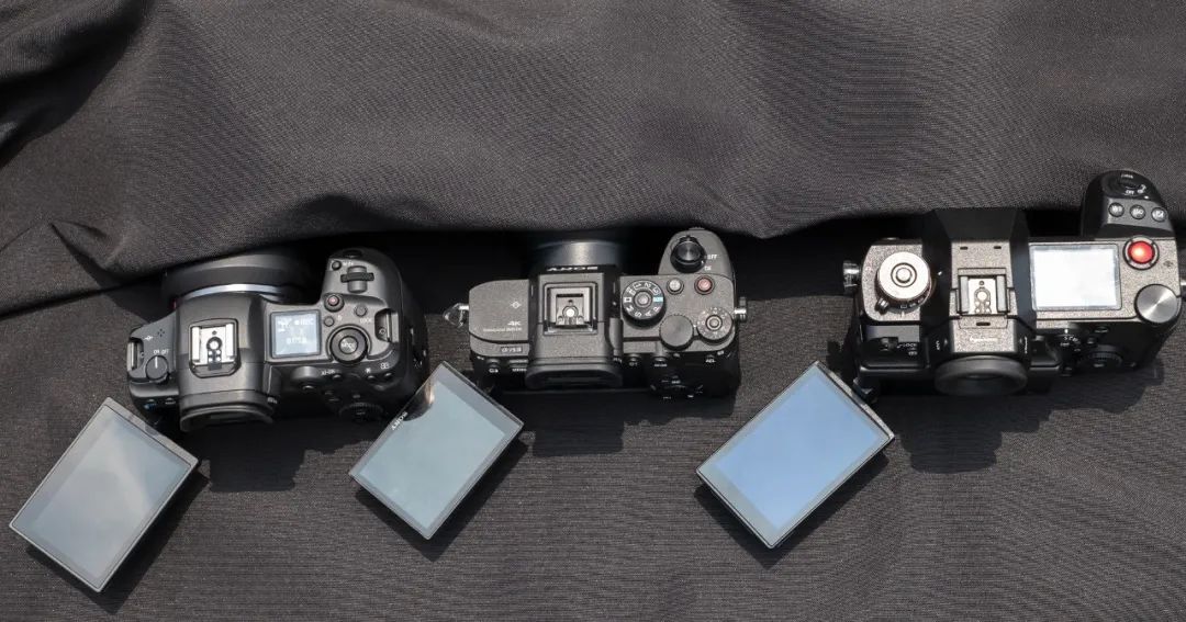 号称最强视频机的R5、S1H和α7SⅢ发热大对比