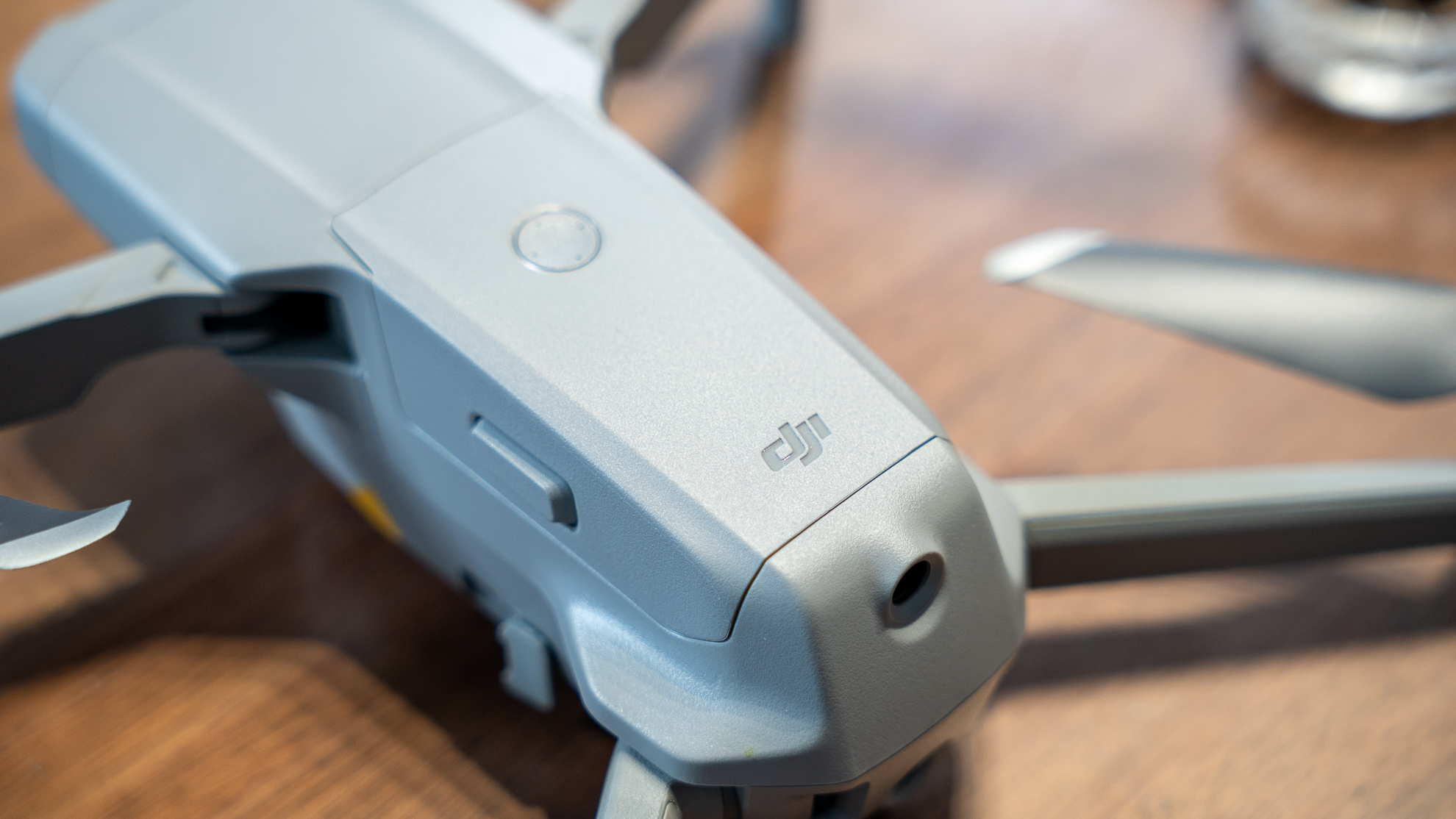 大疆air3小白第一次飞,大疆无人机air2体验