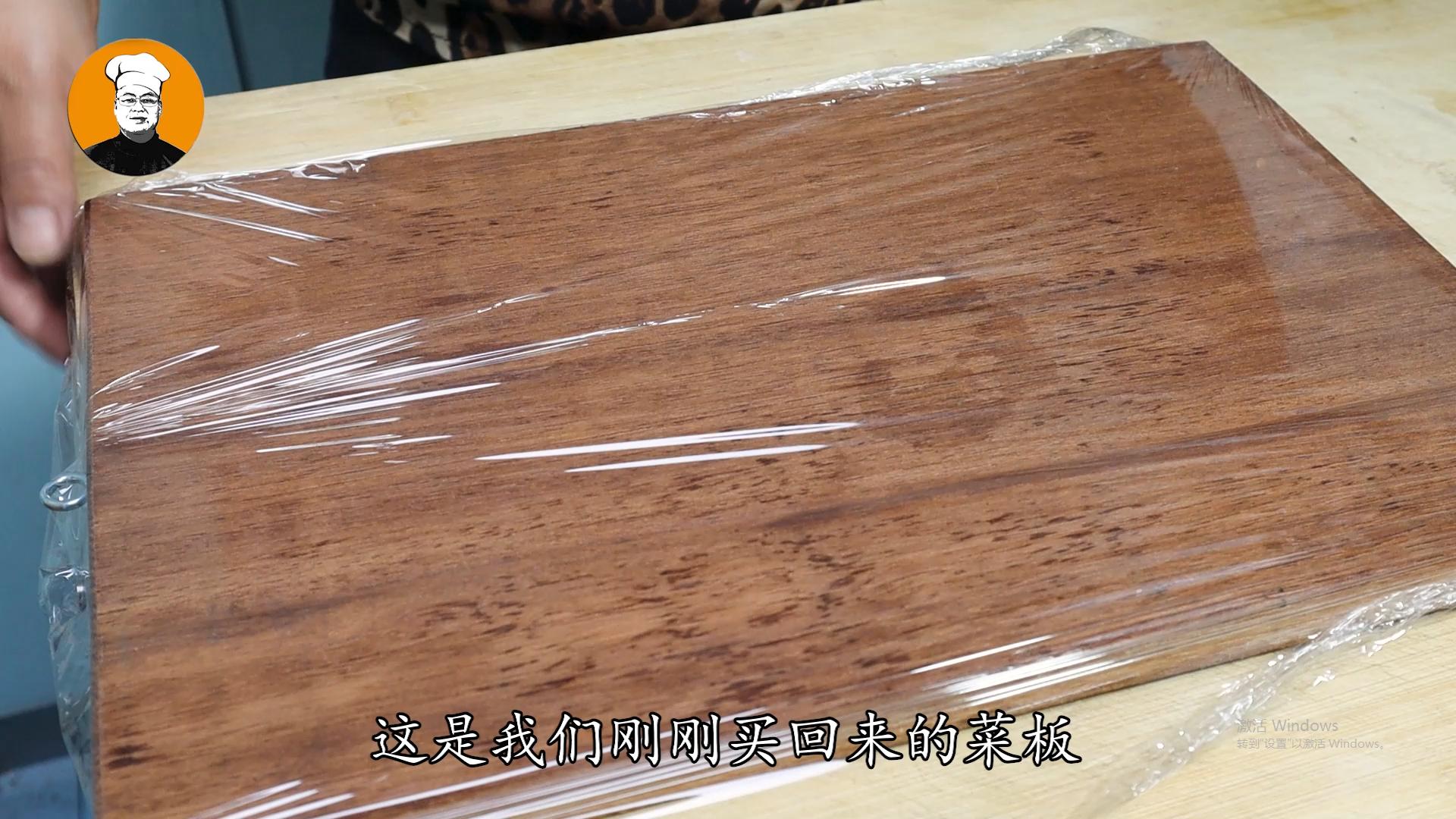 新买的菜板怎么用才不会粘,新买的菜板怎么用盐