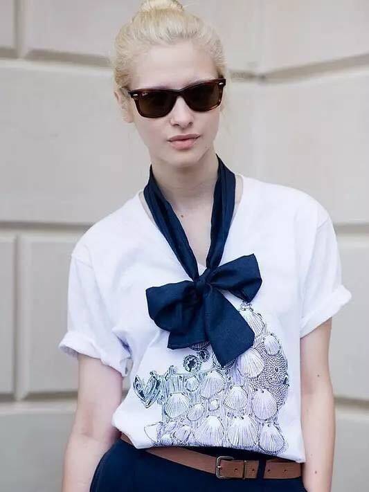 脖子短怎么搭配衣服,脖子短怎么穿衣才好看