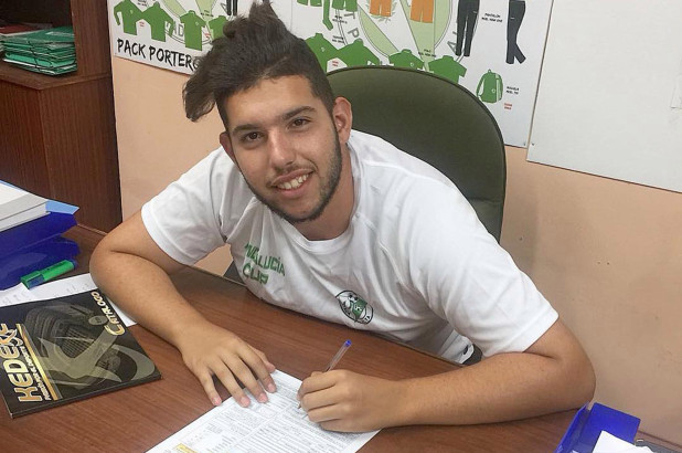 37岁足球运动员新冠死亡,西班牙队员新冠