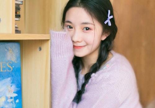 易烊千玺一朵小红花采访完整视频,送你一朵小红花易烊千玺同款外套