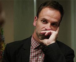 拒绝尬聊教你10种说话技巧谈恋爱,拒绝交往的幽默话术