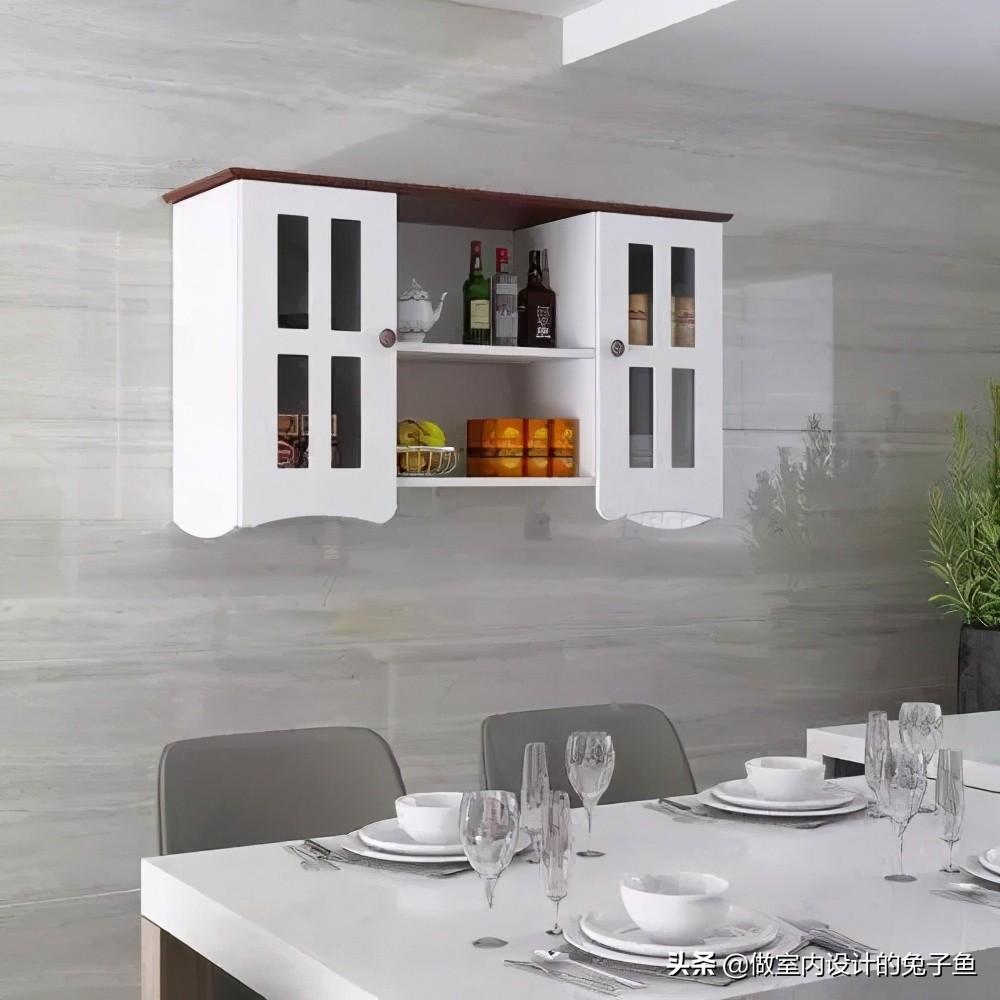 餐边柜怎么摆放好看图片视频,有餐边柜餐厅桌子怎么摆放最合适