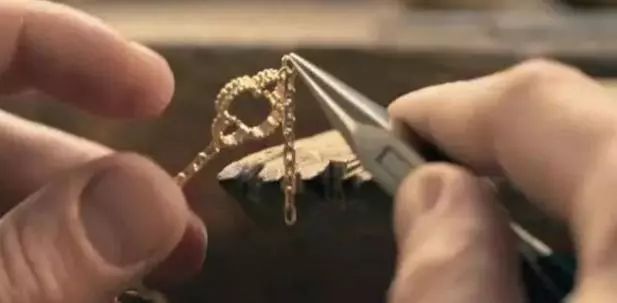 全套梵克雅宝四叶草高端珠宝,梵克雅宝彩色宝石