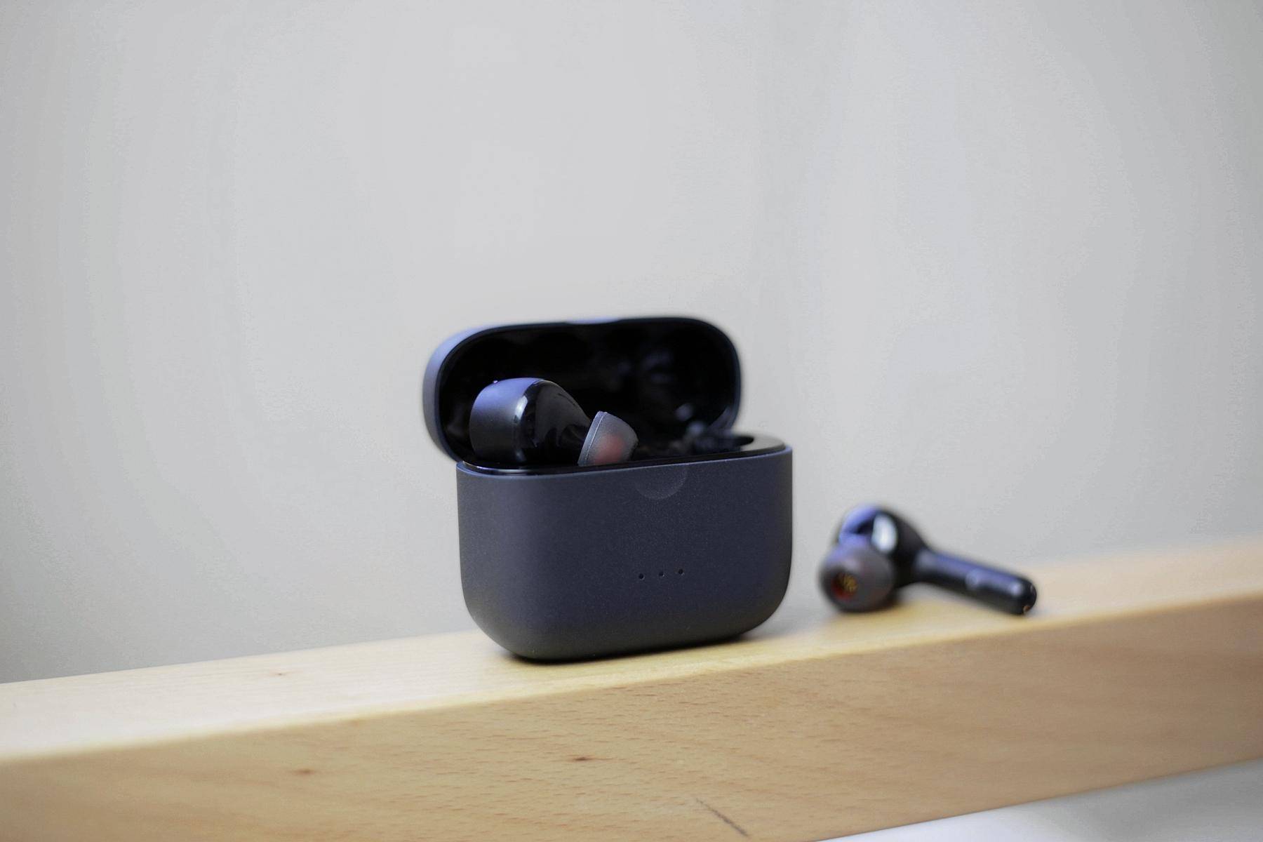 air2对比airpods2,liberty2pro和airpods