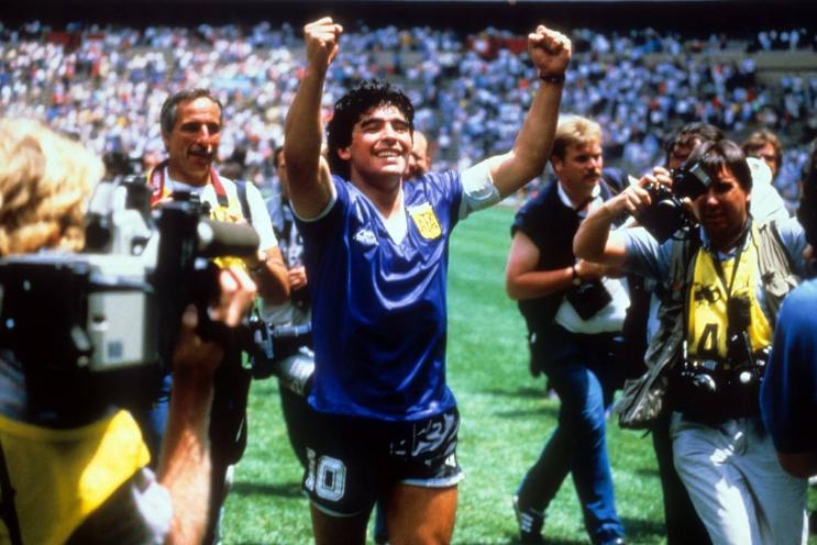 大罗单人力战皇马七大巨星,世界足坛历史100大球星排名