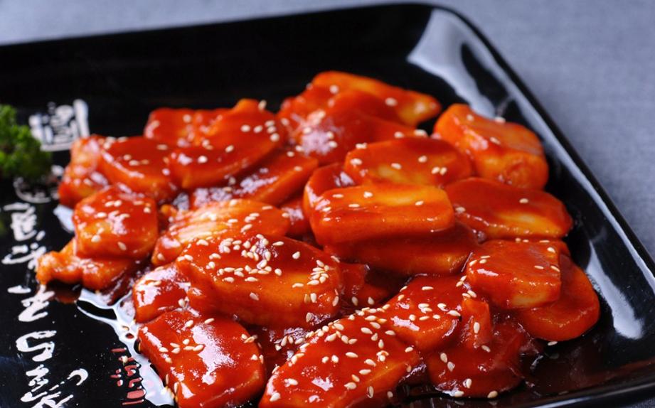 教你一道超好吃的炒年糕,如何做炒年糕又简单又好吃