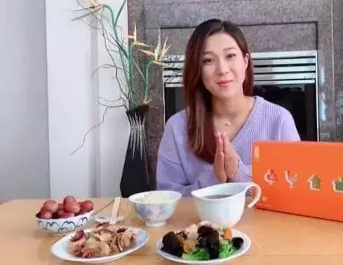 小s自曝冷落大女儿完整版,小s自曝对二女儿冷淡