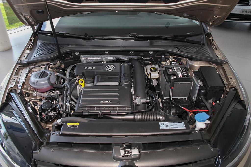 小猫购买推荐,19款高尔夫280tsi豪华评测