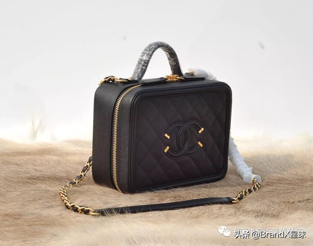 香奈儿coco粉色邂逅怎么辨别真假,chanel香奈儿女包真假鉴别