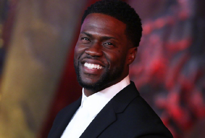 安妮海瑟薇回忆奥斯卡主持痛处，网友：给复仇者联盟提了个醒