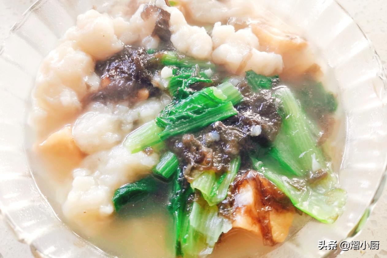 丝瓜紫菜鱼滑汤做法,紫菜滑肉汤怎么做又嫩又好喝