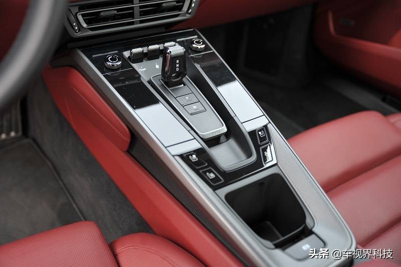 经典不息，革新不止！这才是我梦寐以求的全新保时捷911