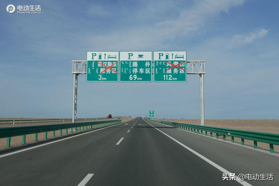 奔驰eqe科技,奔驰科技最新