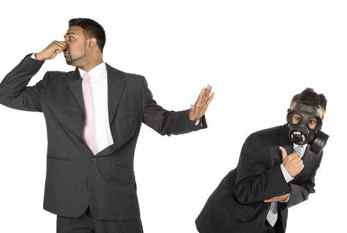 很少放屁和经常放屁,以前很少放屁最近天天放屁正常吗