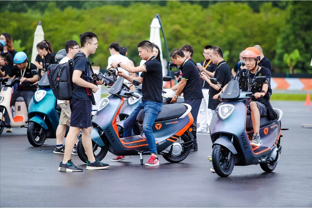 天冷对电动自行车续航的影响,电动三轮车续航最好的办法