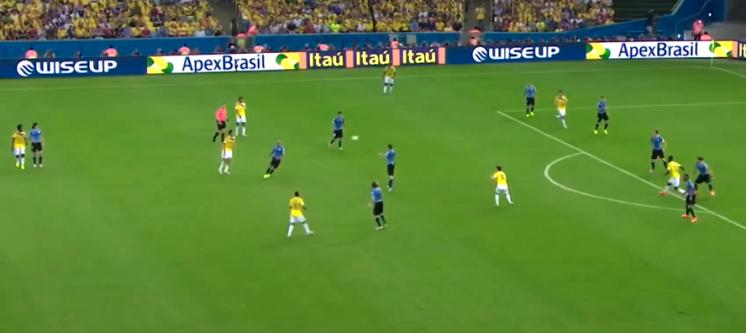 2014世界杯j罗对乌拉圭梅开二度,j罗世界杯哥伦比亚vs乌拉圭