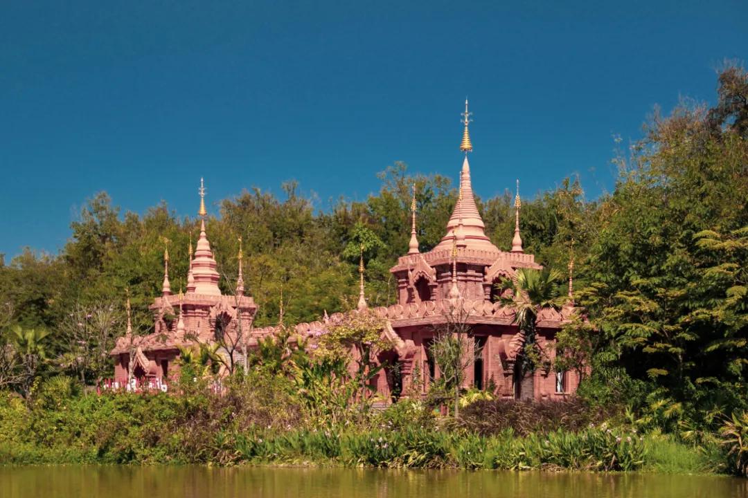泰国西双版纳旅行,西双版纳基诺山热带雨林徒步