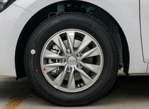 8万悦动,8万左右的悦动配置