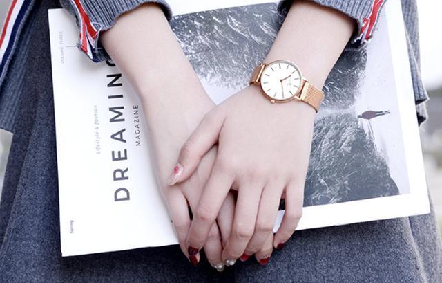 杨紫同款，Fossil欧美时尚水钻表！戴上它璀璨光华，亮如繁星