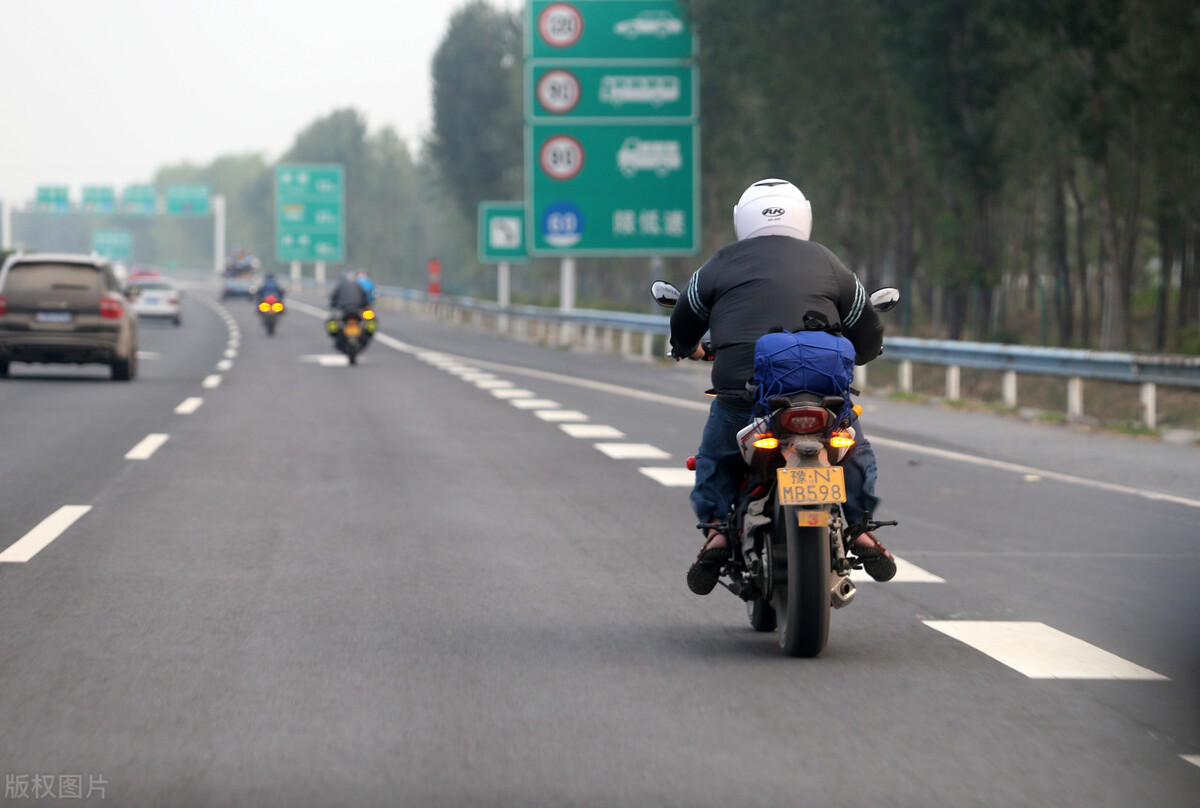 千里马摩托车,一台摩托车价值100多万