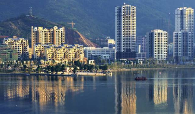 重庆人的压力有多大,重庆一年外出打工有多少人