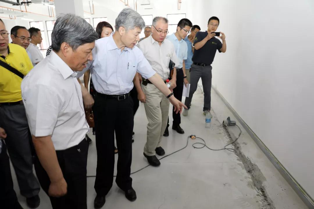 听足球报告有感,听报告谈感想