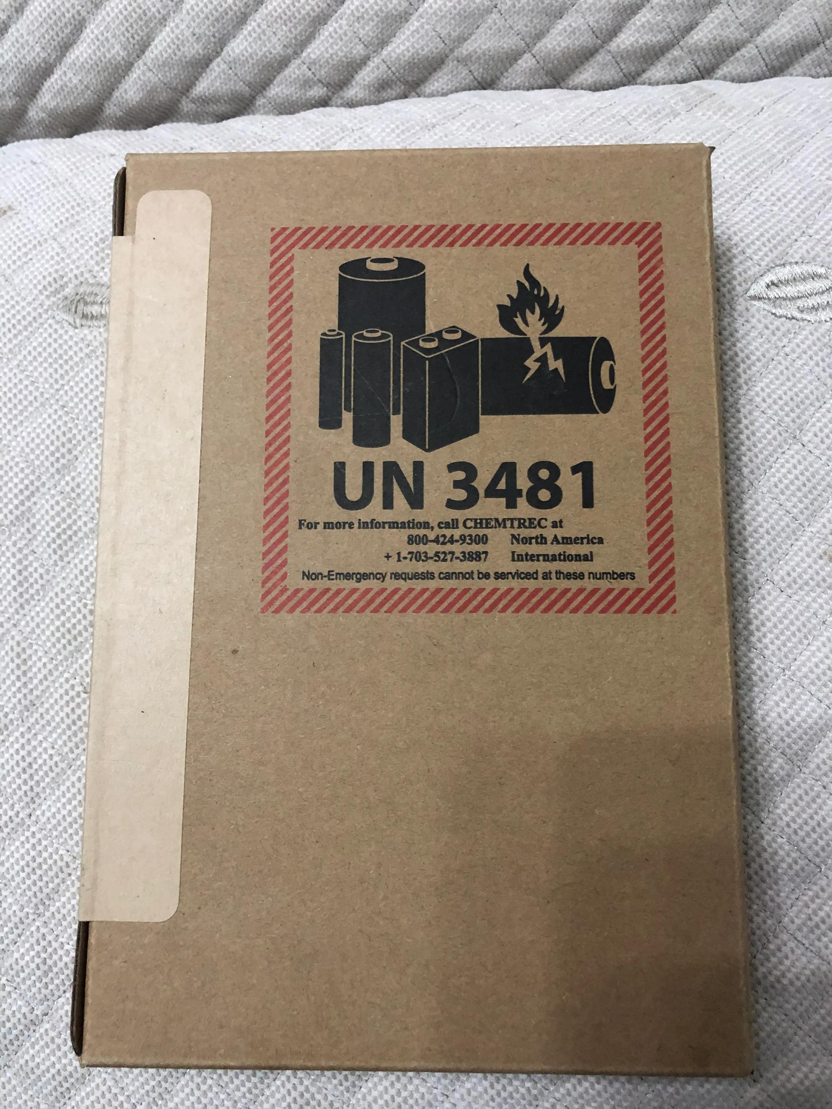 苹果13promax拆箱视频,苹果13新机拆包再封包