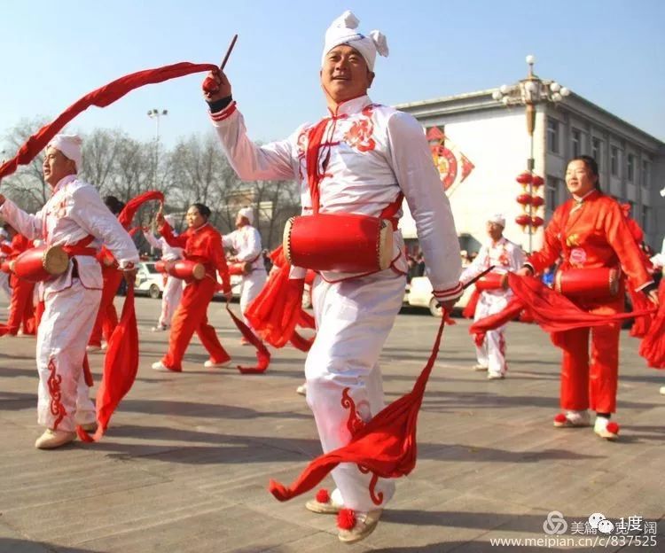 安塞腰鼓舞蹈视频欣赏,安塞腰鼓舞台表演图片