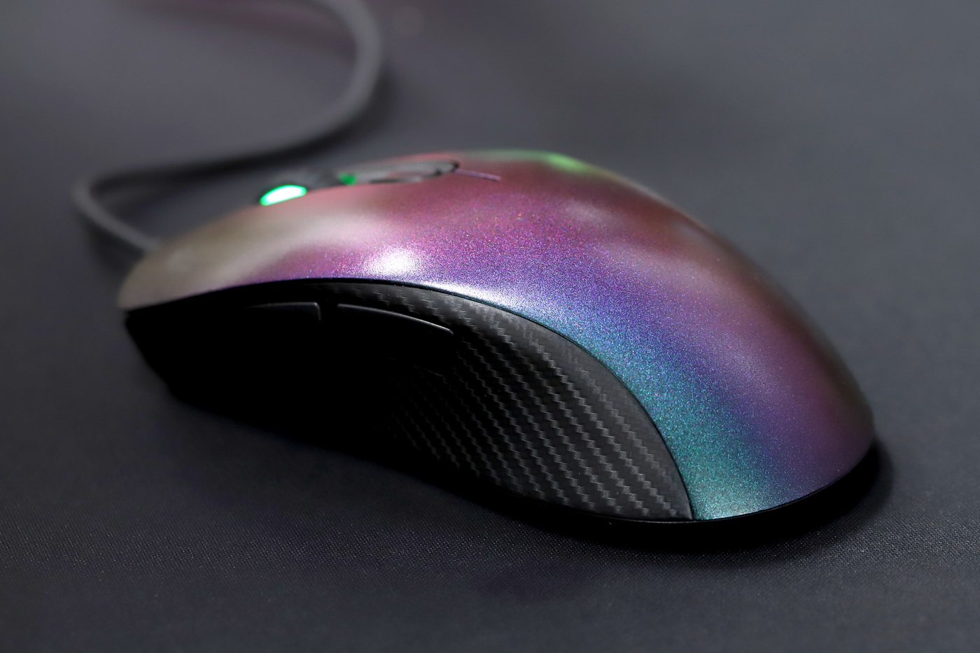 生物转色+轻量化，QPAD推出DX-30E碳贝版电竞鼠标