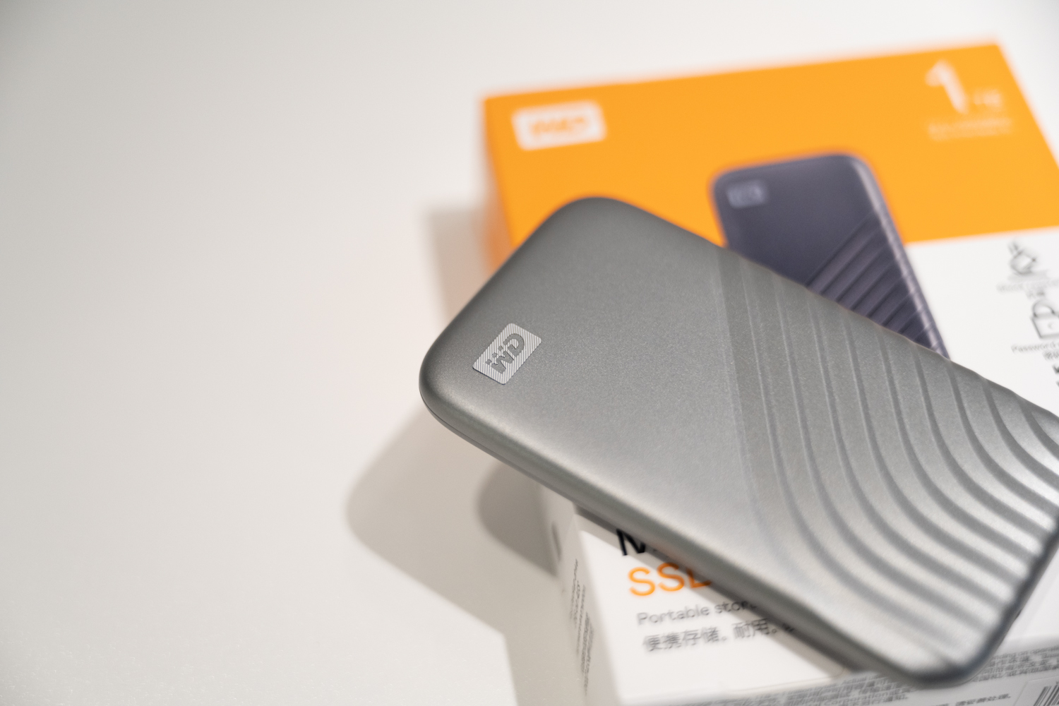 1tb的移动硬盘大概多少钱,移动硬盘1tb的大概多少钱合适