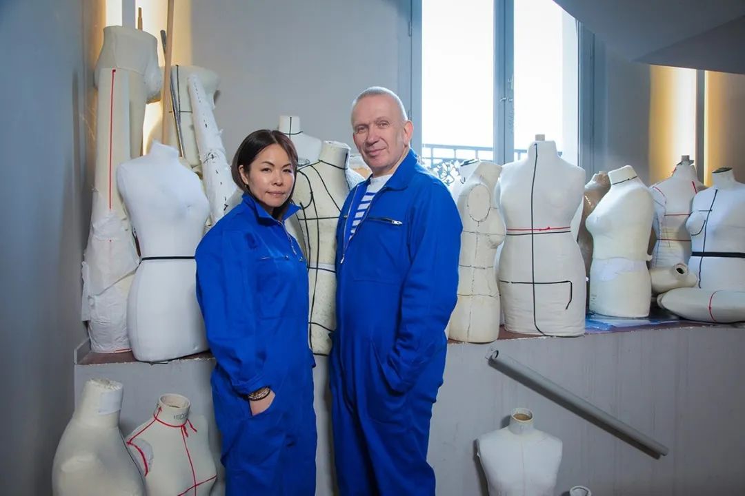 sacaixnike基础款 (sacaixnike什么鞋型)