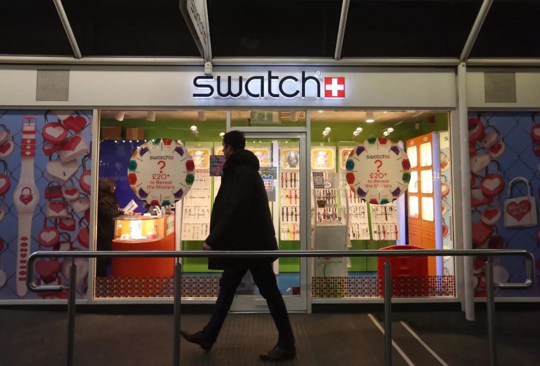 zara母公司计划关闭1200家门店,zara换设计师了吗