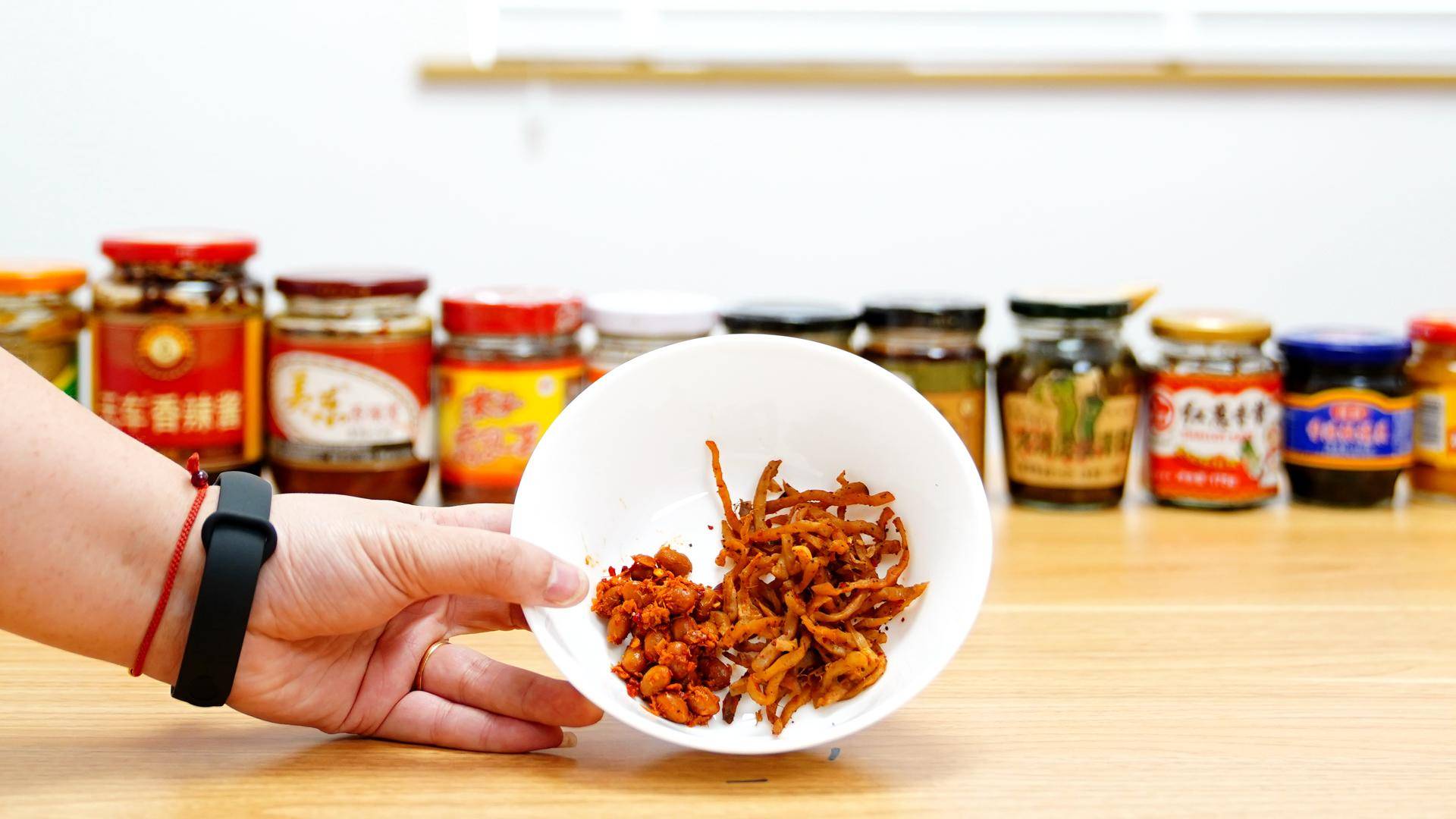 如何用老干妈调制万能秘制酱料,除了老干妈还有这16种酱料值得吃