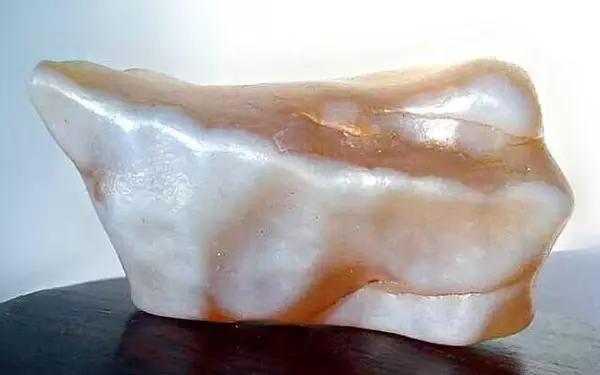 终于捡到了值钱的石头,捡到这些石头不要扔真的很值钱