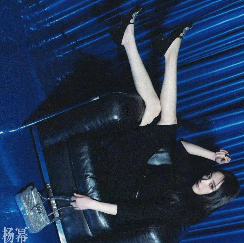 杨幂短发造型曝光,杨幂短发造型撞脸孙俪