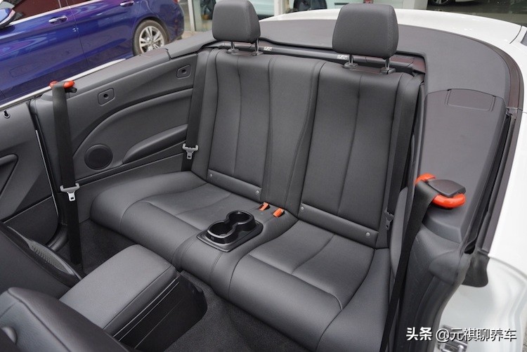 宝马2系敞篷回头率,宝马2系敞篷轿跑小姐姐的最爱