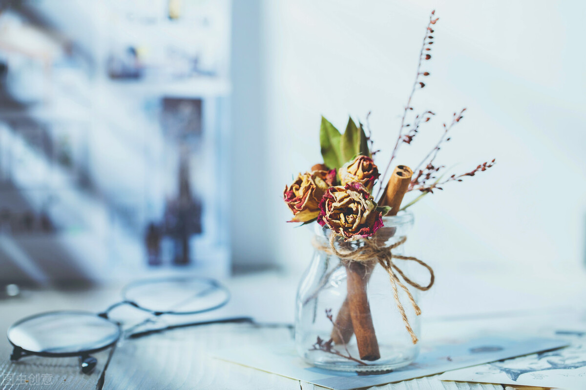 茶宜淡不宜浓,茶宜慢饮让茶香在时光里飘逸