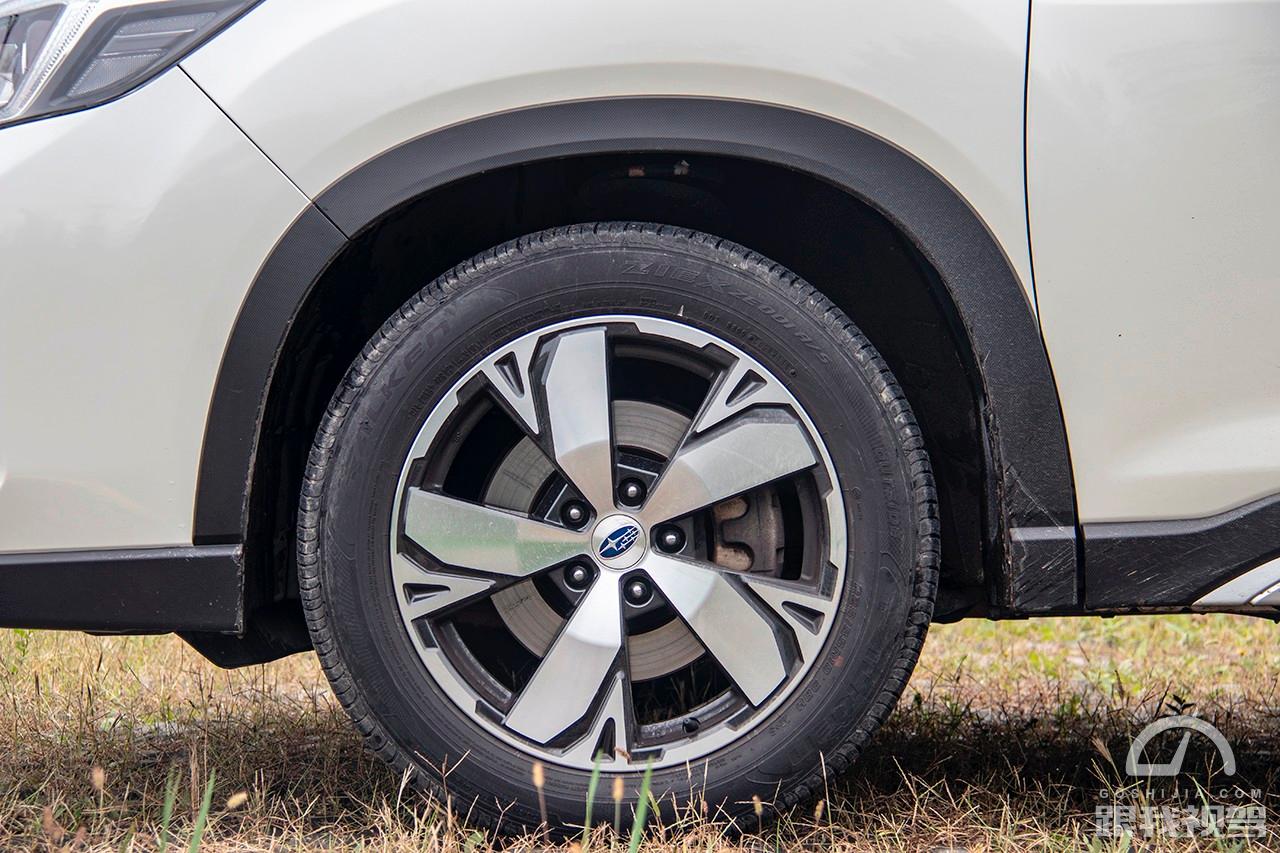 12年斯巴鲁森林人2.5试驾体验,斯巴鲁森林人试驾2011