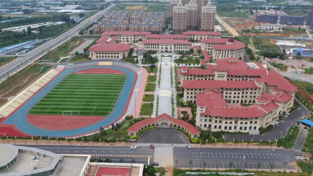 创建“研”之特色,引领自主发展|旅顺中学晋级“大连市特色高中”