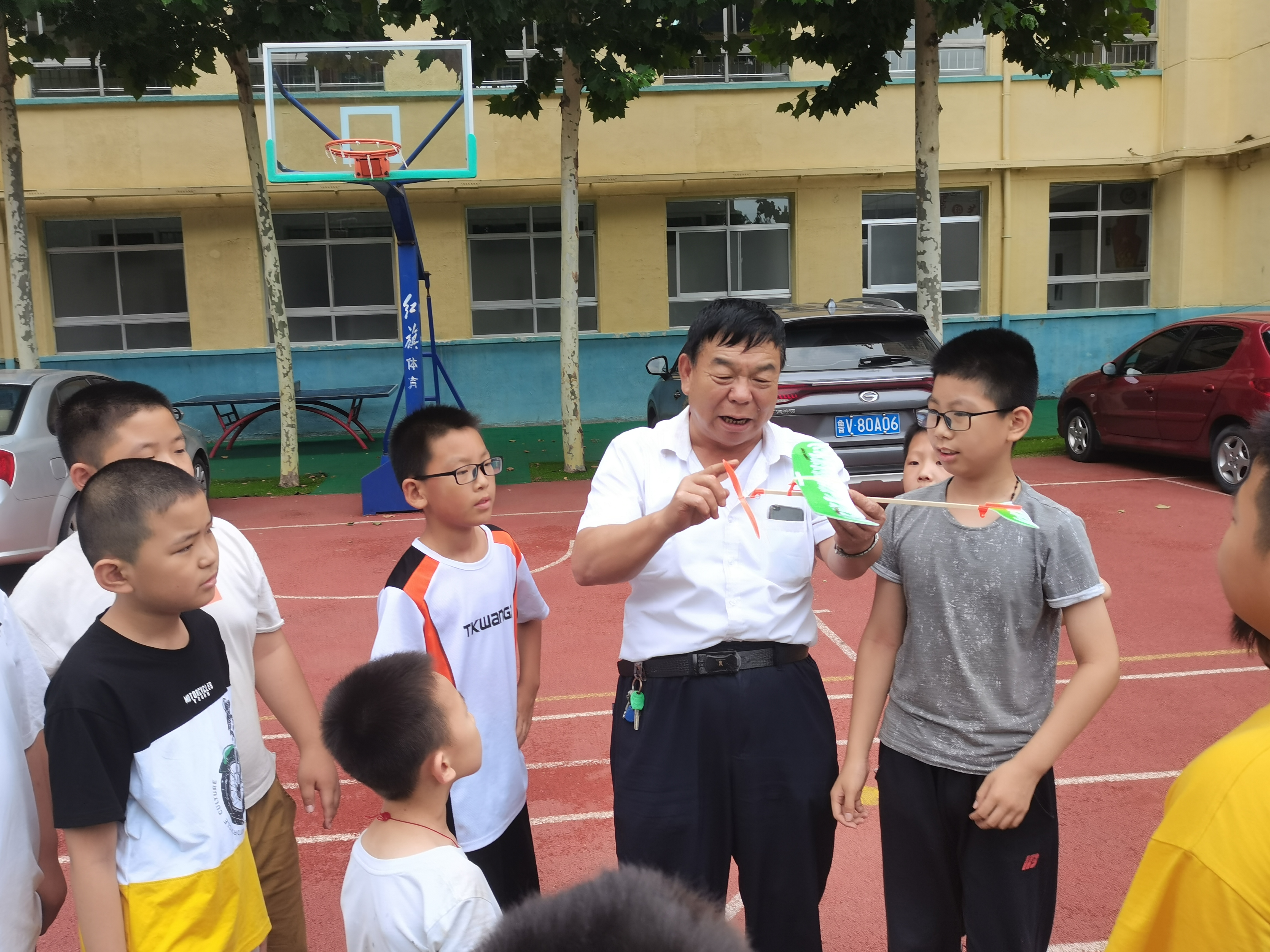 官方带娃报告,官方带娃出游