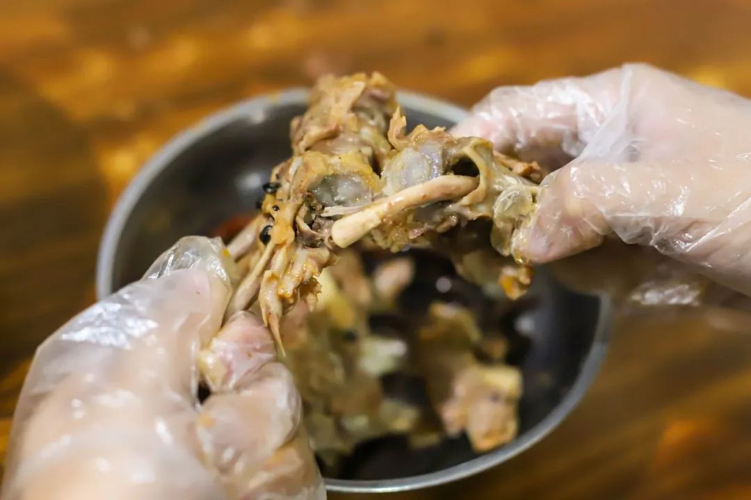 阜阳深巷里一家18年的板面馆！不起眼、挺难找、味道好