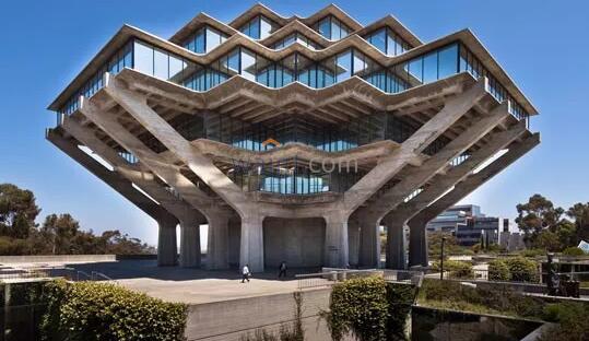 美国公立大学学费多少,美国公立大学一年学费多少